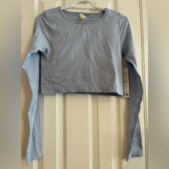 Lululemon ebb to street long sleeve - Picture 1 of 3